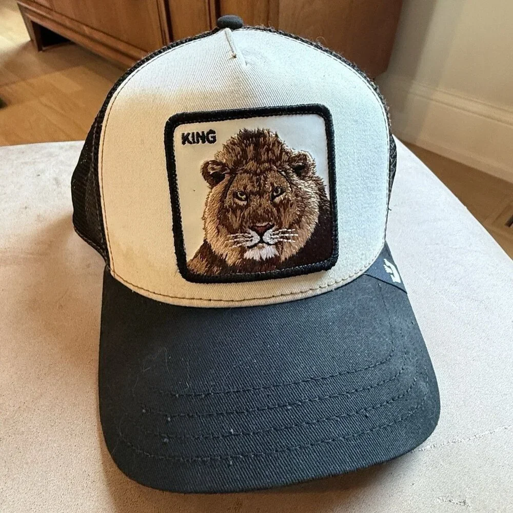 Goorin Bros King Lion Trucker Hat White/Black Adjustable Mesh Back The Farm